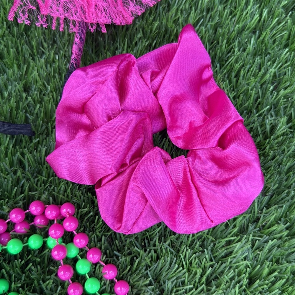 Vibrant Pink Kids Accessory Set - Picture 5 of 7